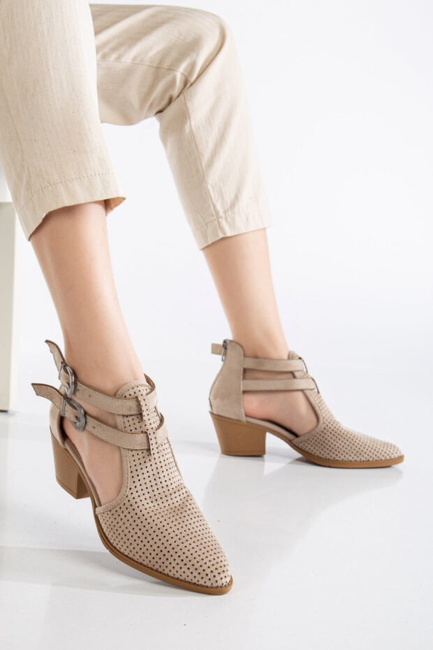 Women’s ankle boots · Buckle detail, Perforated design — ES-N0006