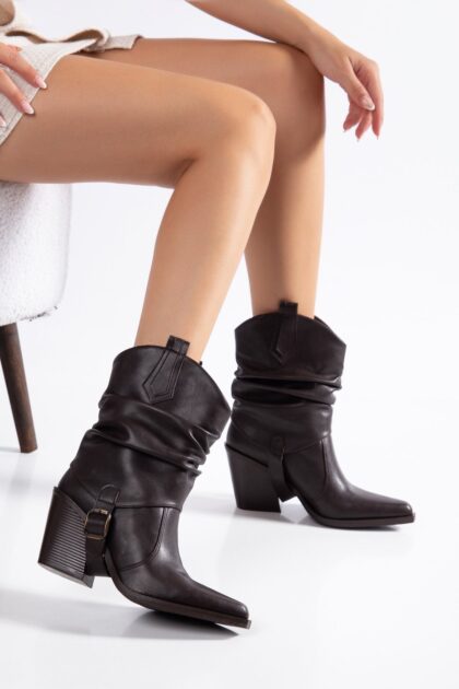 Kadın Büzgülü Tokalı Sivri Burun Western Kovboy Bot